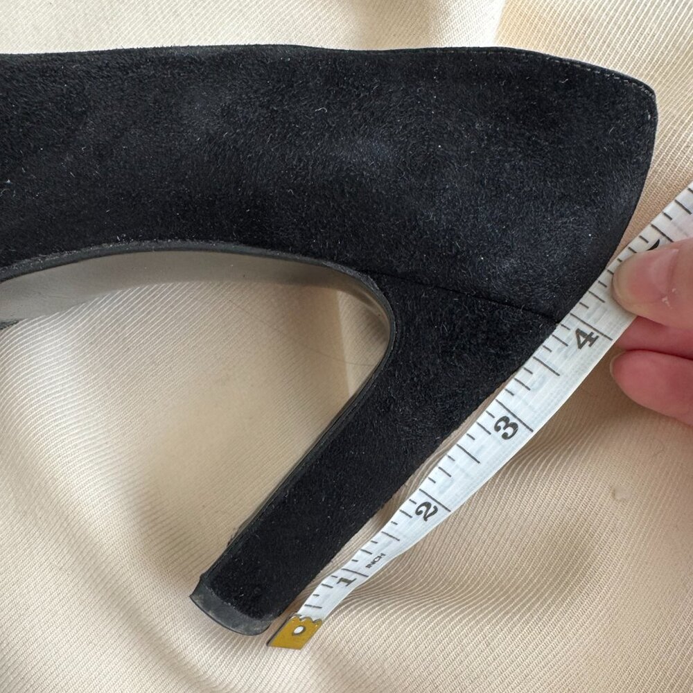 Vintage Stuart Weitzman Black Suede Platform Pumps, size 7 - Picture 7 of 8